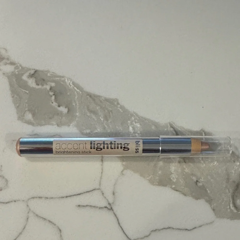 🌸5/$25🌸 Bliss accent lighting brightening stick
